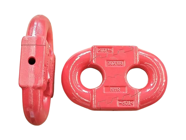 Forged round link chain couplers in CMECH red
