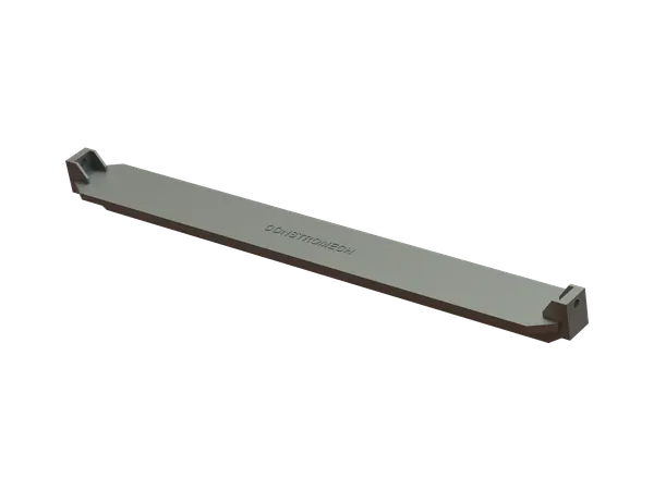 Scraper bar with wear strip