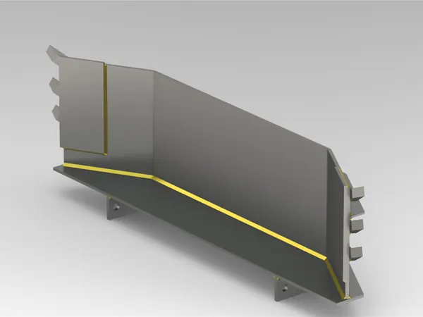 Shovel blade with wear edge
